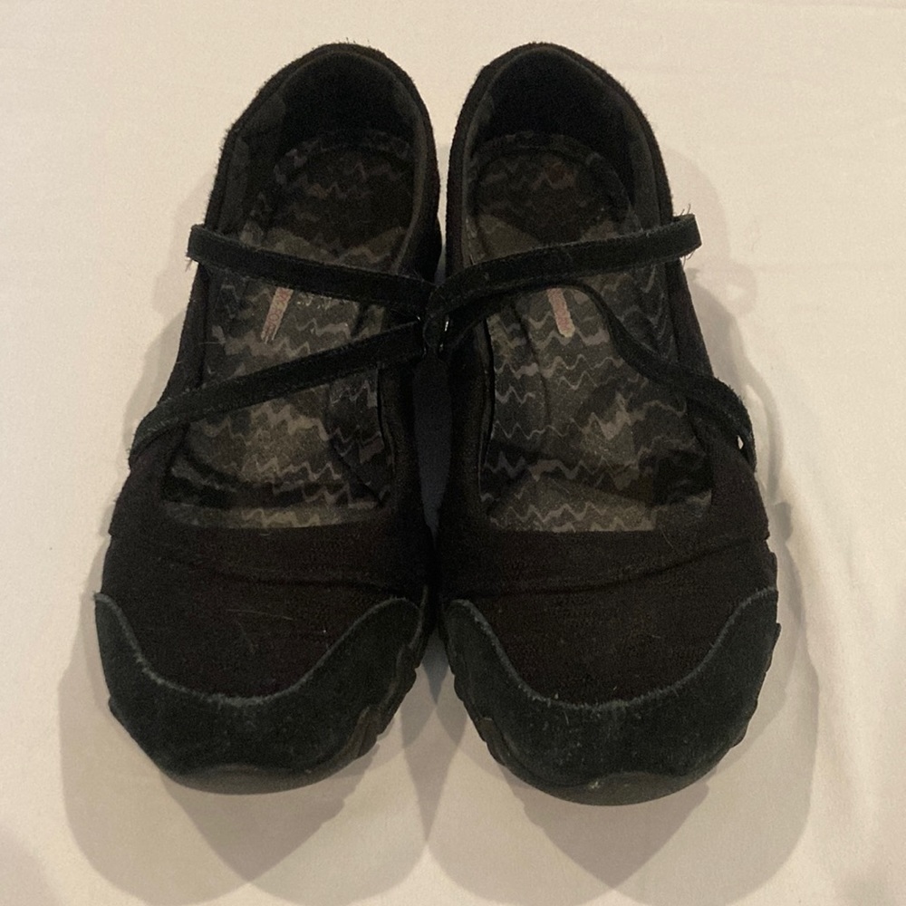 Black Sketchers Size 10 Excellent Condition